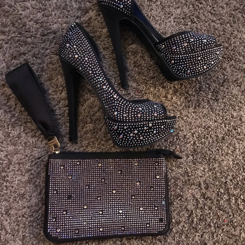 Bakers ShowStoppr Heels and matching Clutch